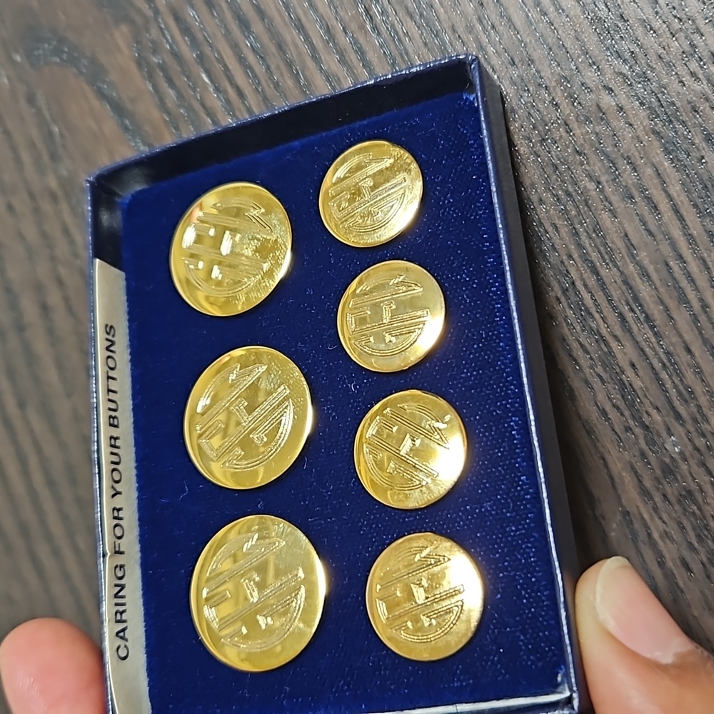 Buttons